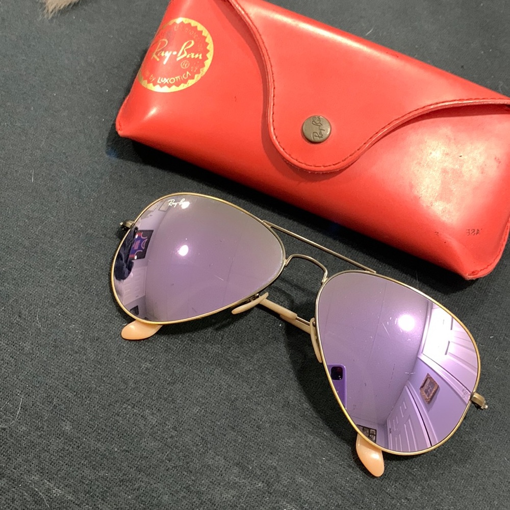 SOLD ❌AUTHENTIC Ray Ban Sunglasses